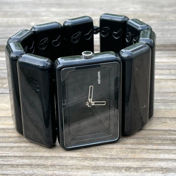 Nixon Women Watch Black Tone Analog Ladies Wrist Watch THE VEGA AS IS - Picture 10 of 13